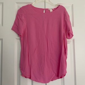 Bright pink H&M top